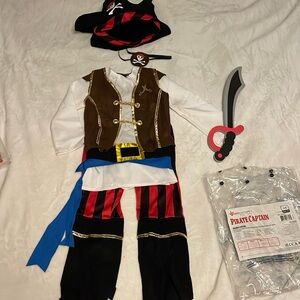 Toddler boy’s pirate costume